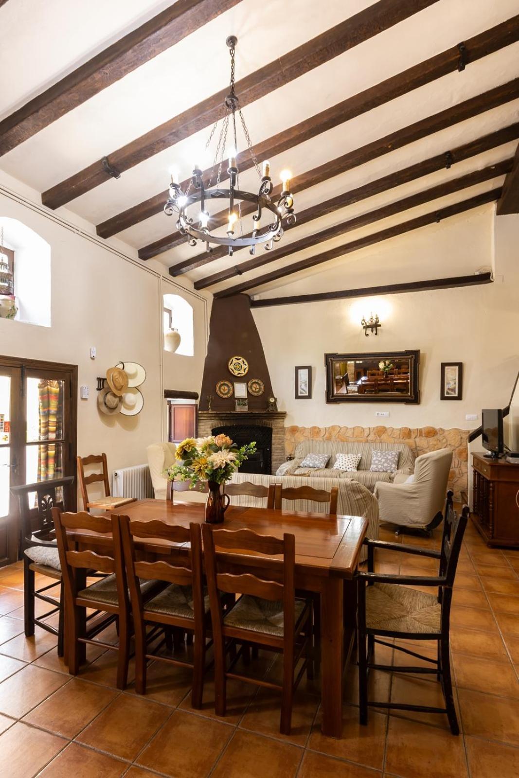 Villa Cortijo Entresierras à Carcabuey Extérieur photo